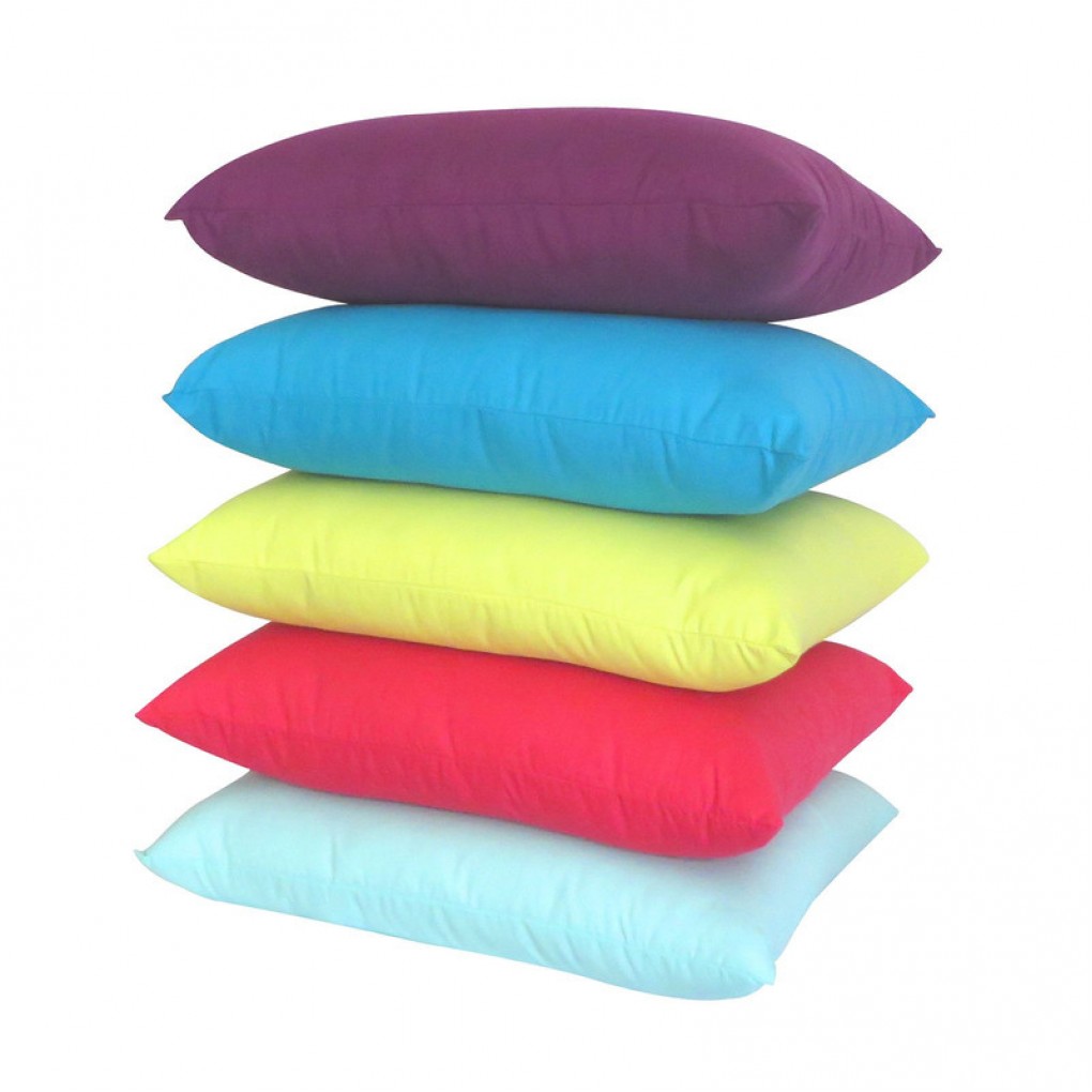 PILLOWS- FULL SIZE SPONGE