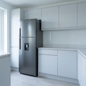 WHIRLPOOL FRIDGE TOP AND BOTTOM
